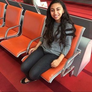 Meet your Posher, Farah